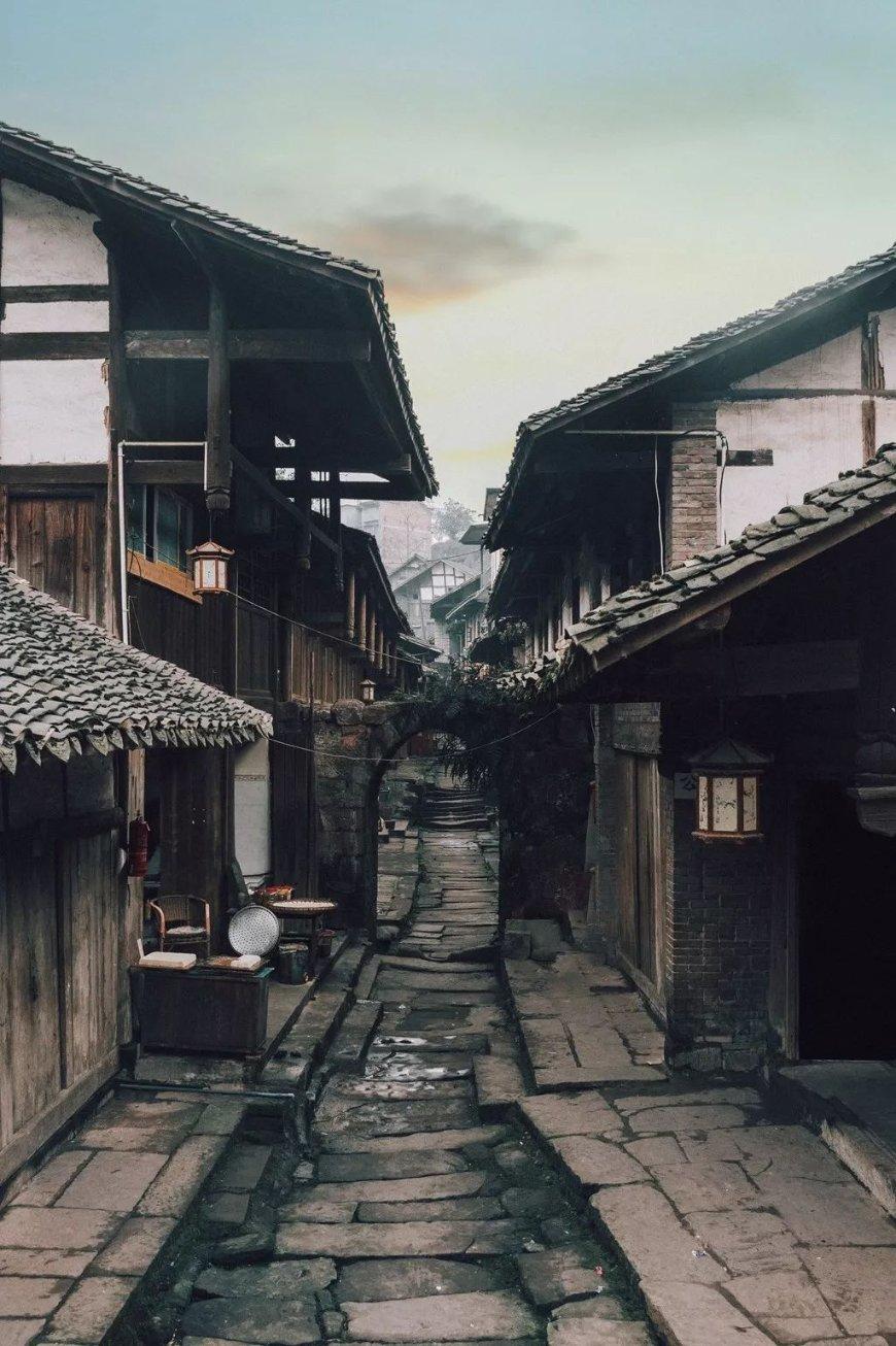 长兄如父的楷模庾恩荣